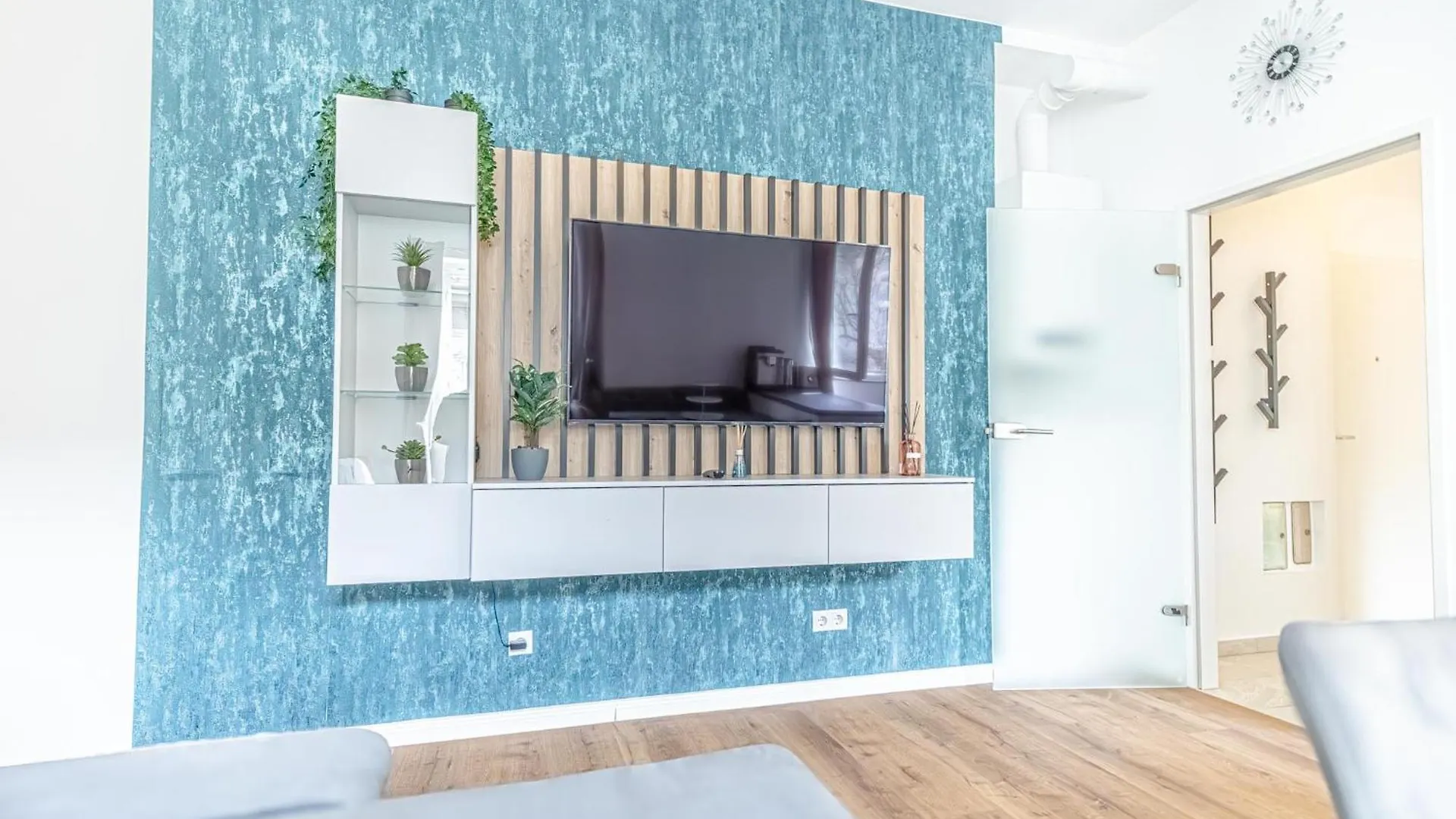 Sweet 2Br & 1Lr Apartment, Around Donaustadt Vienna Apartment