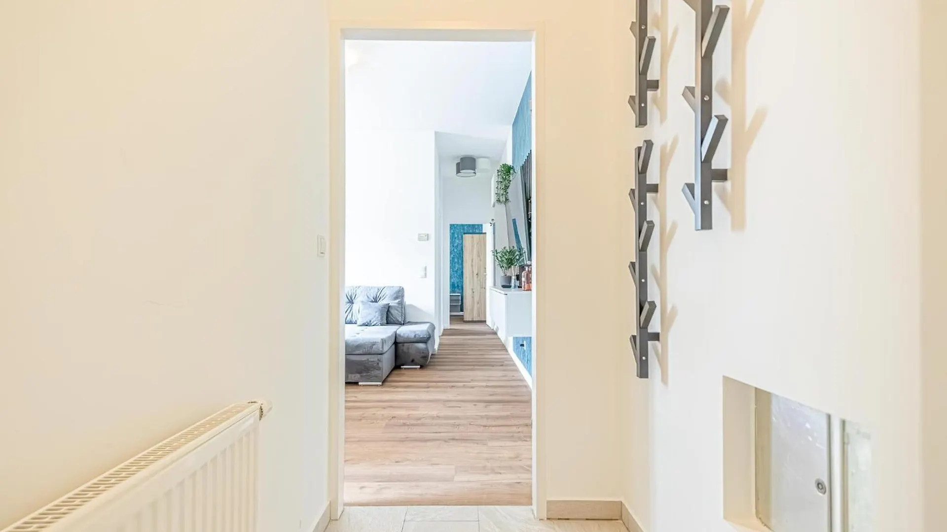 Sweet 2Br & 1Lr Apartment, Around Donaustadt Vienna