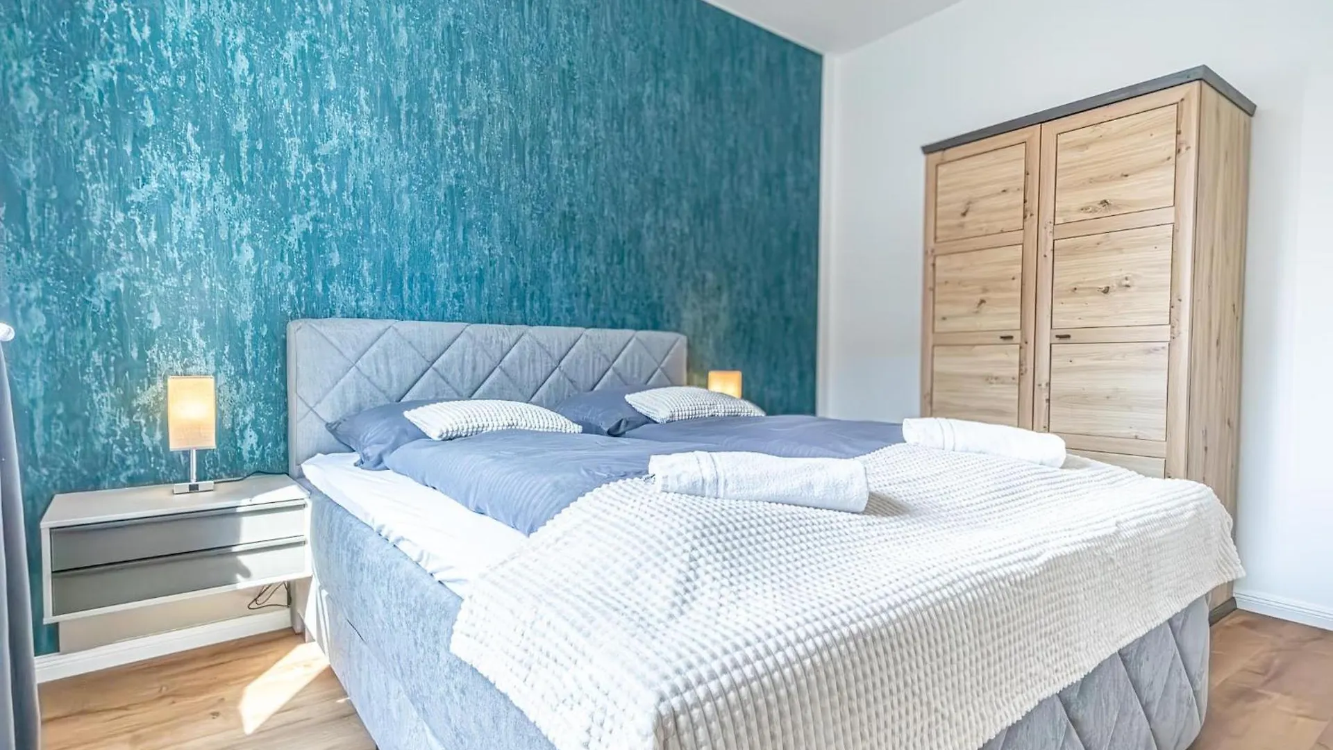 Sweet 2Br & 1Lr Apartment, Around Donaustadt Vienna