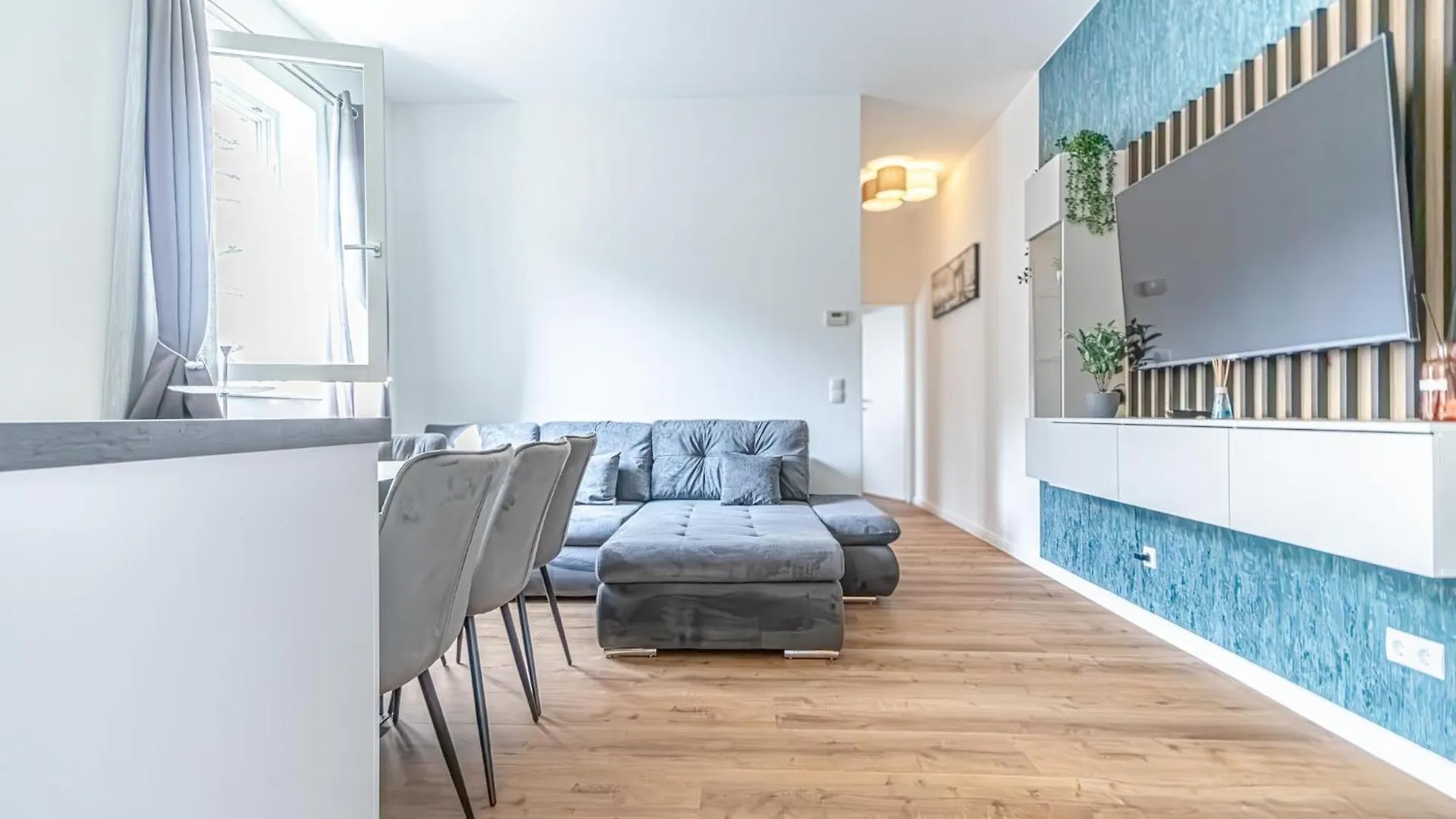 Sweet 2Br & 1Lr Apartment, Around Donaustadt Vienna