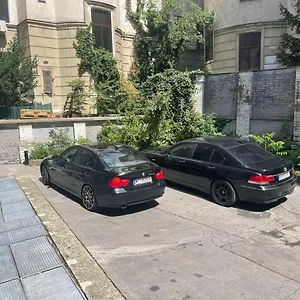 Near Center Viena