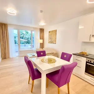 Steiner Residences Vorgartenstrasse Wenen